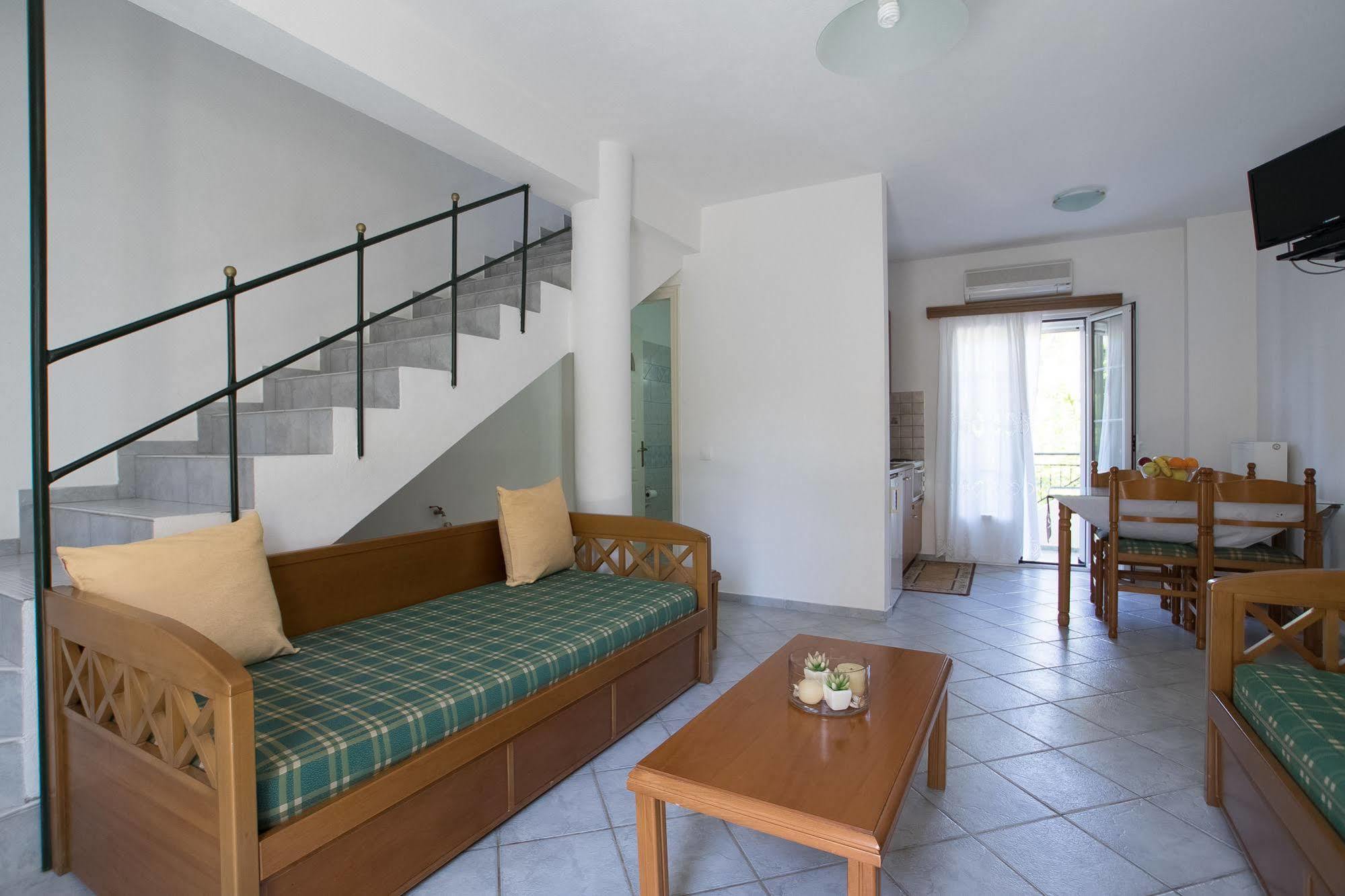 Chrisanthi Apartments Sívota Zewnętrze zdjęcie